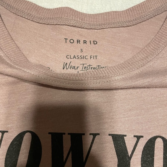 Torrid Mauve Graphic Tee - Picture 7 of 10